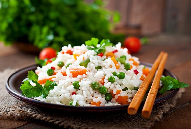 рис з овочами на обід чи вечерю